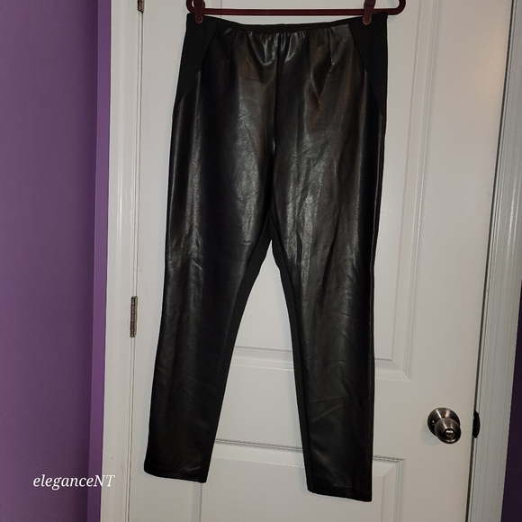 Ellen Tracy Pants - Ellen Tracy Black Faux Leather Leggings Sz: L